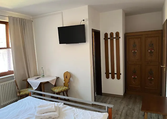 Hotel Main-art