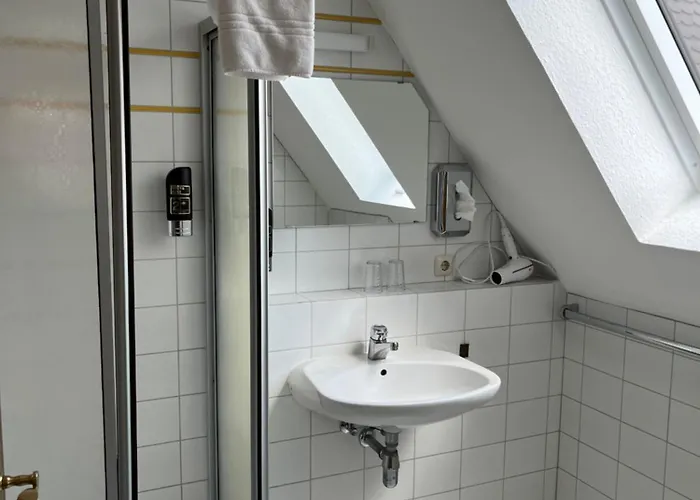 Main-art Hotel *